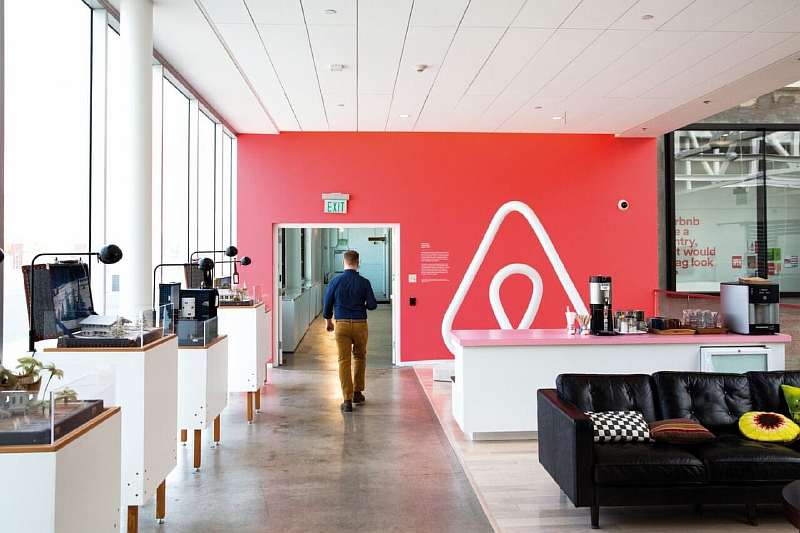 Интервью с Нейтаном Блечарзиком, основателем сервиса Airbnb Интервью с Нейтаном Блечарзиком, основателем сервиса Airbnb